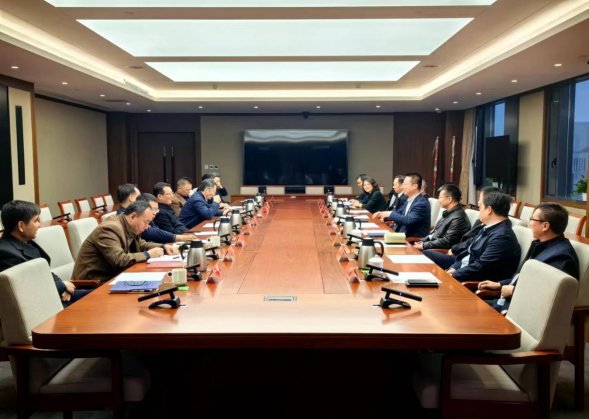 市水务局领导与必赢足球班子成员召开座谈会